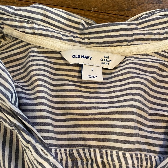 Striped Long Sleeve Button Down Blouse - Picture 2 of 3